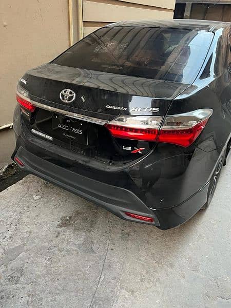 Toyota Altis  2022 1