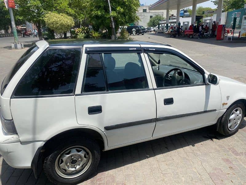 Suzuki Cultus VXL 2011 3