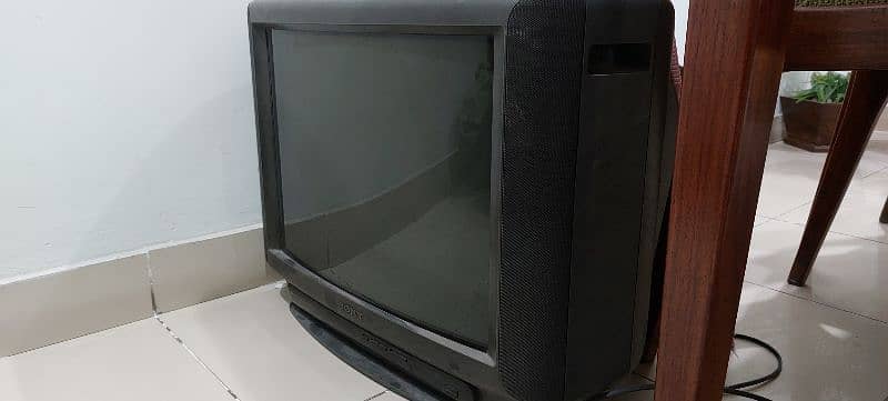 Tv for sale( not working) ( no calls-text only))) 1