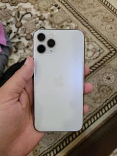 Iphone 11 pro 256gb pta approved 0