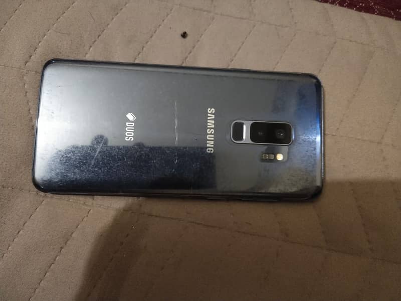 Samsung Galaxy S 9 plus 0