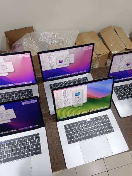 5 UNITS MACBOOK PRO 2018 CTO 15 INCH TOUCHBAR I9 32GB RAM 512GB 2