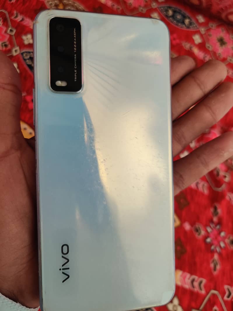 Vivo y20 1