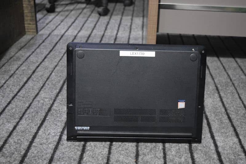 100% Original Thinkpad Lenovo i3 6th Generation Laptop 5