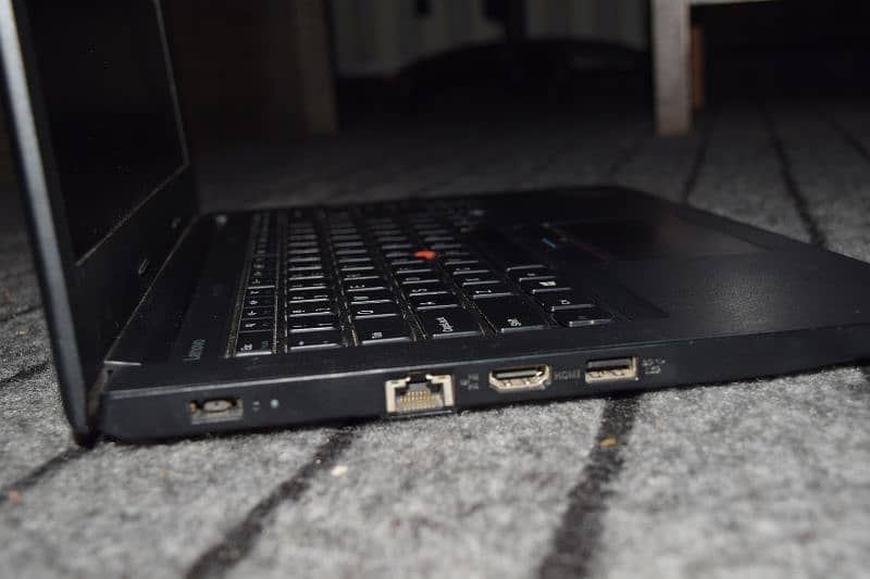 100% Original Thinkpad Lenovo i3 6th Generation Laptop 6