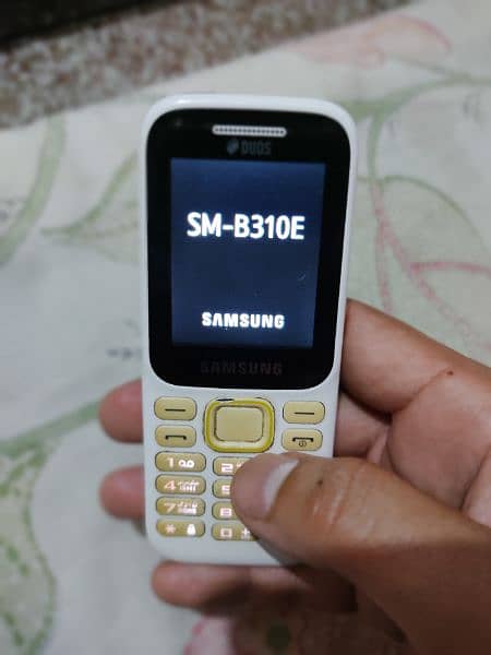 Samsung mobile in good condition 1