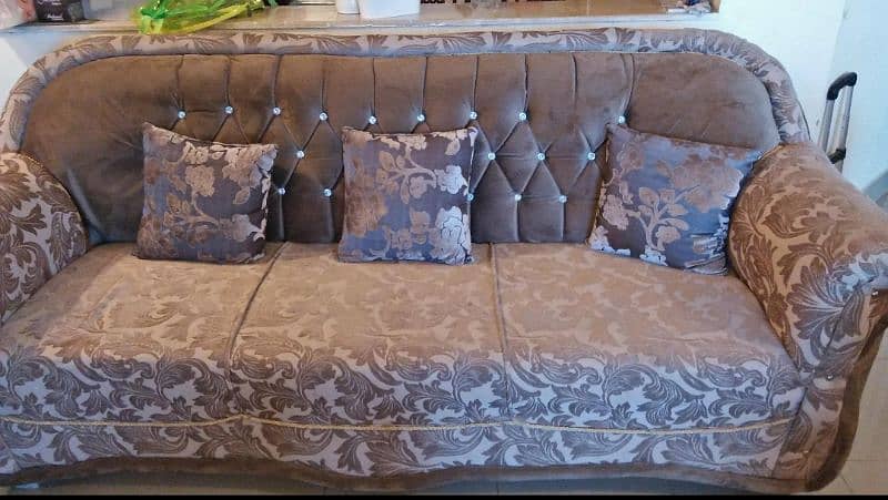 5 seater diamond supreme foam brand good condition 03335877493 1