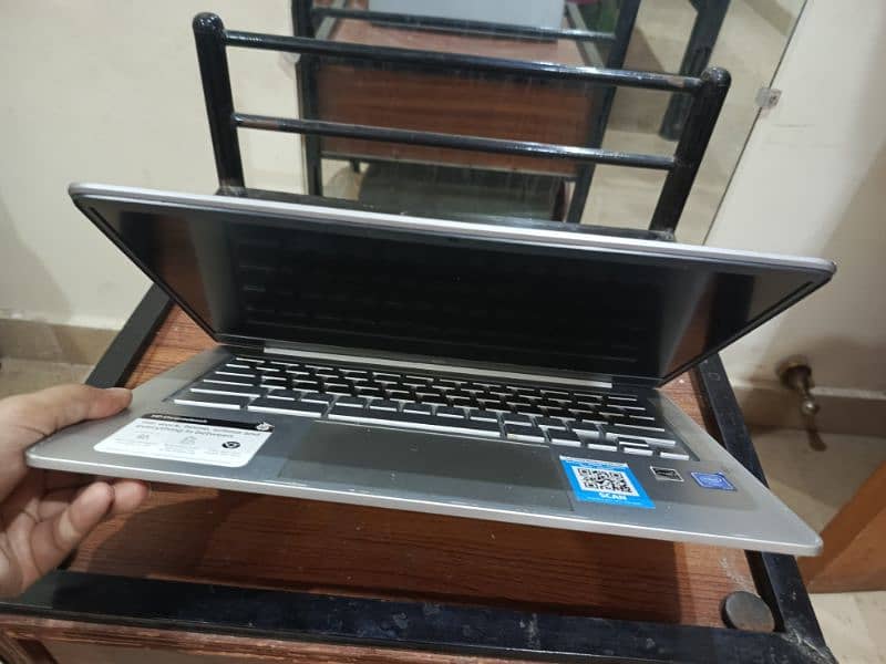 Hp Chromebook 10/10 for Sale 1