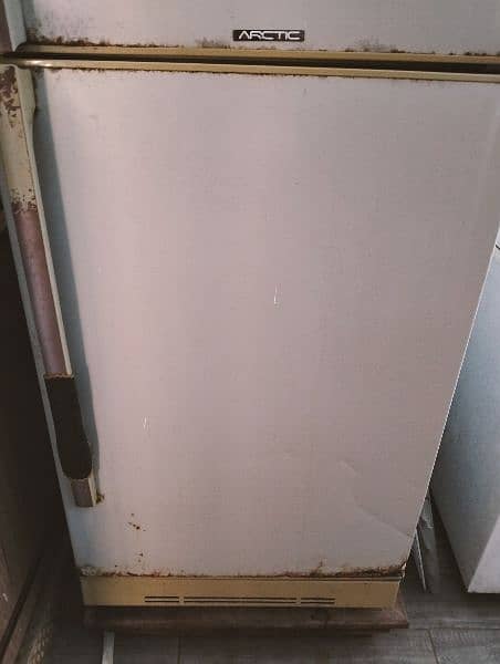 Jumbo Size Fridge working condition 4