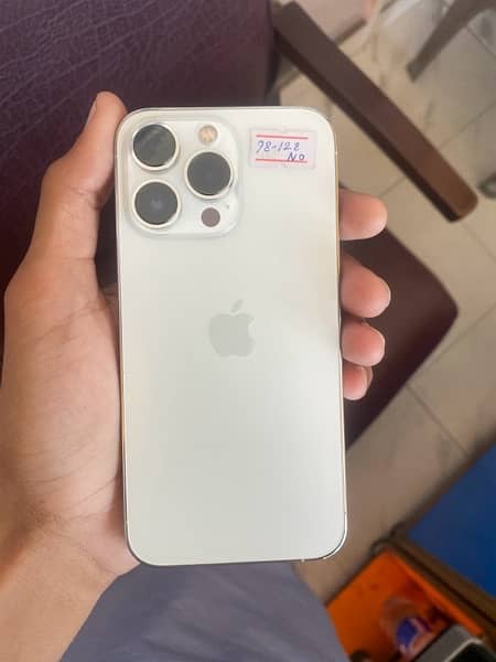 iPhone 13 pro 0