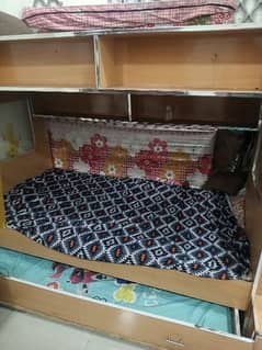 3 layered bunk bed
