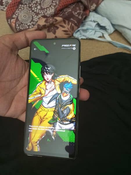 Infinix hot 40 pro 8 +8 256 gb 13