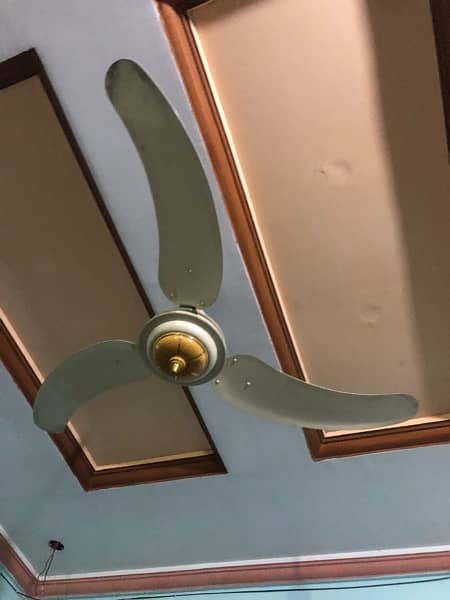 Ceiling Fans, Almost new 3