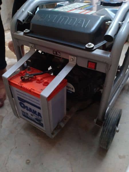 Hyundai Generator new 3kv 3kw with battery and gas kit. 3