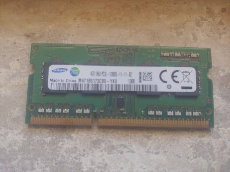 4 GB ram laptop 0