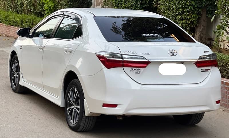 Toyota Corolla Altis 2018 5