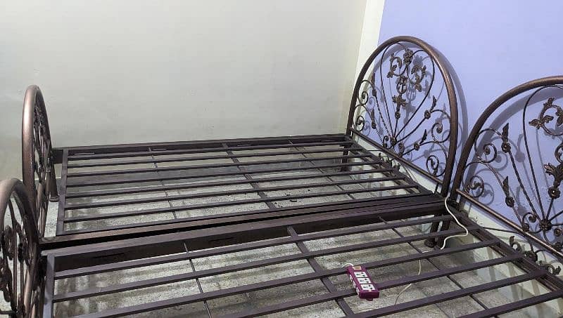 2 Single Iron bed for sale 2