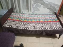 wooden single bed for sale in good condition 0