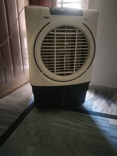ecm 4900 plus air cooler new condition only 1 month used