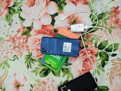 Infinix hot 10 play 4/64 with box original charger 10 by 10 condition