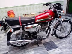 Honda 125cc 23modal (special edition SALF START) Islamabad register