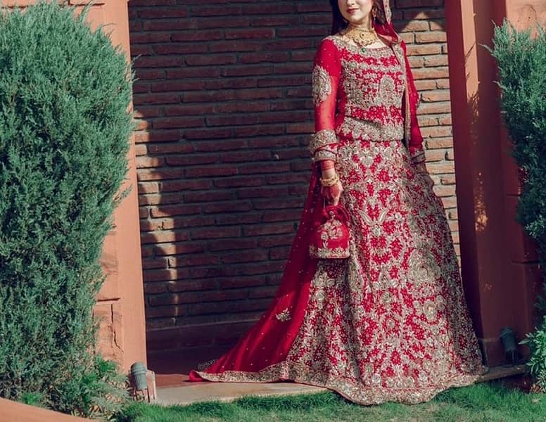 bridal lehnga 0