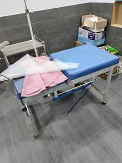 PATIENT BEDS ,  STRECHER , TROLLEY all setup for sale