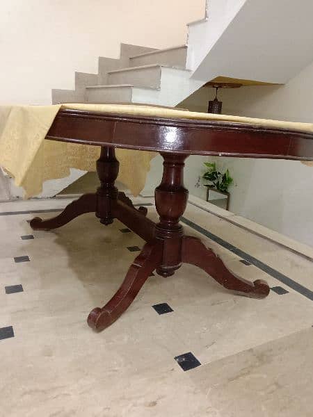 6-8 seater Dining Table. . . 1