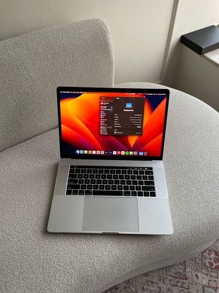 Macbook Pro 2017 15” 0