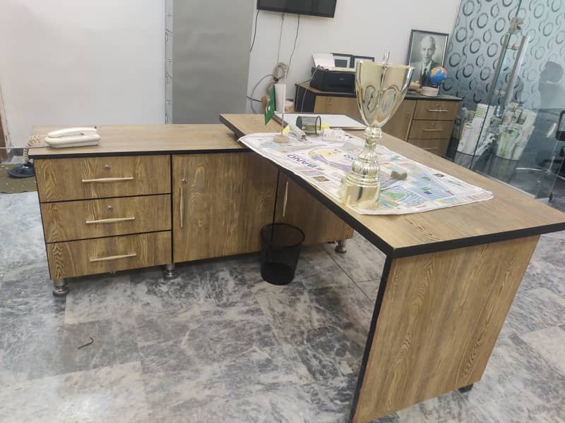 Office table's for sale 1