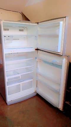 LG refrigerator no Frost good condition