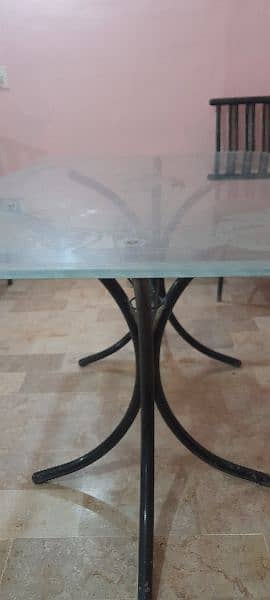 Dining Table & Chairs 7