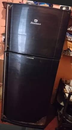 Dawlance refrigerator with two door. . in a excellent condition. price ca