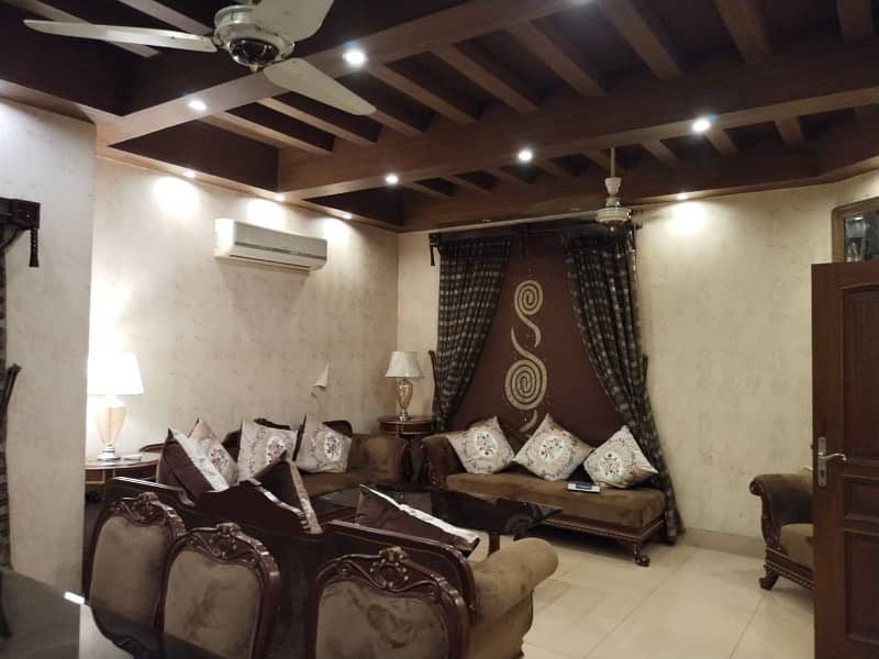 Peoples Colony One D Ground Faisalabad 1 Kanal Fully Furnished Bungalow For Rent 7