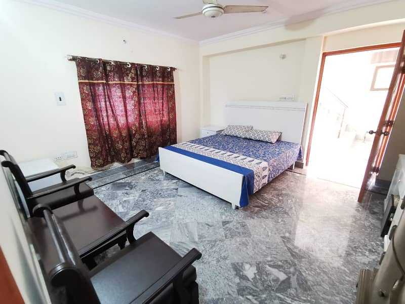 Fully Furnish Apartment Flat Available College Road Madina Town Faisalabad 4