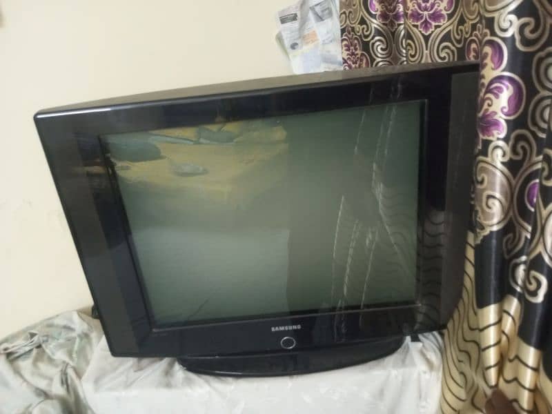 32 inch tv 2