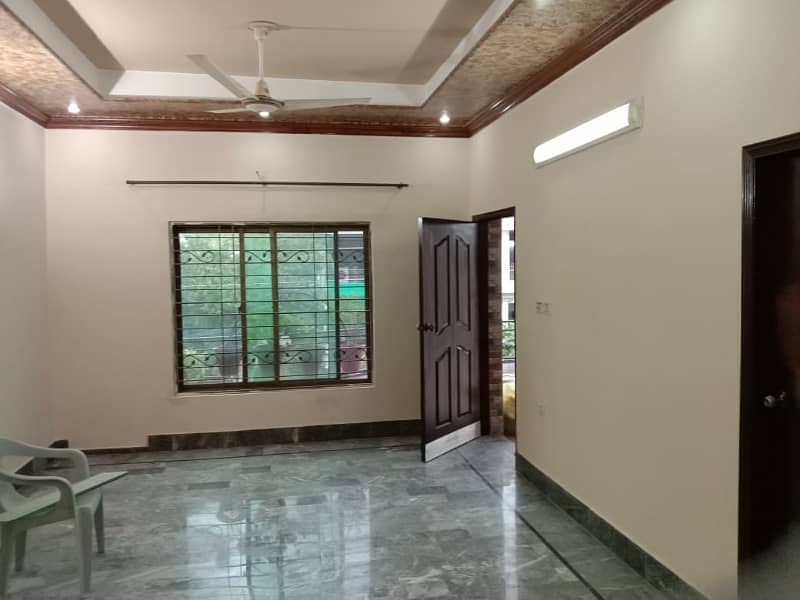 12 Marla Upper Portion for Rent. 3 Bed 11