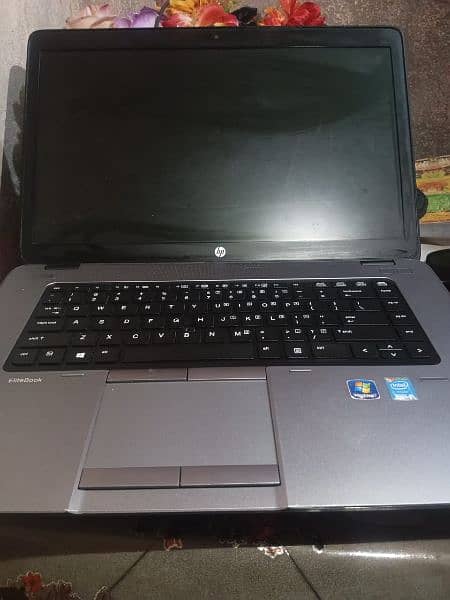 HP core i5 5 generation 2