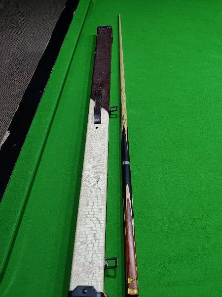 Lp snooker cue 1