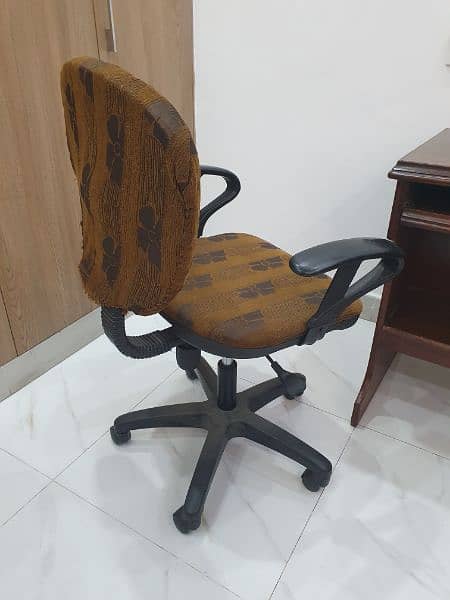 Solid Wood computer Table with Chair 8