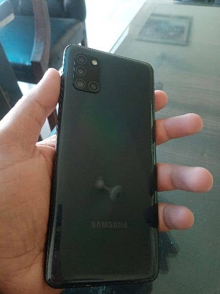 Samsung A 31 for sale box charger 6
