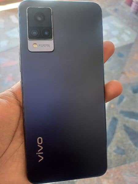 Vivo v21 With box Xchange 0