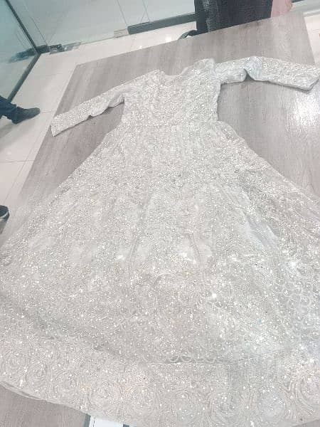 New Bridal Maxi lahnga for Sale on cheap price 3