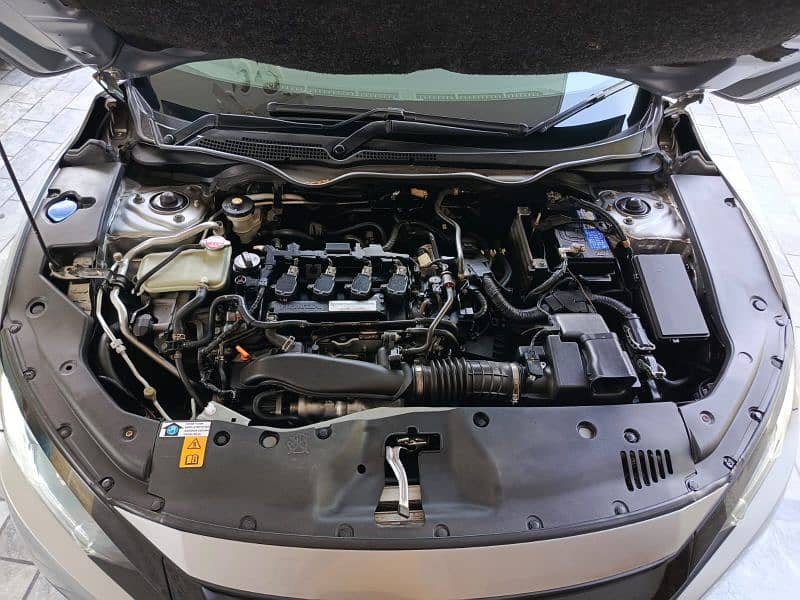 Honda Civic Turbo 1.5 2017 Total genuine excellent condition 11