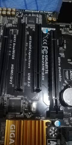 Z97 GIGABYTE MOTHERBOARD