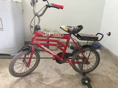 kids cycle in running condition final price 2000 urgent sale