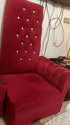 Sofa/Chairs