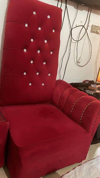 Sofa/Chairs 0