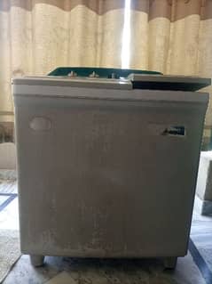 boss washing machine , no fault ,only serious buyers can contact 0