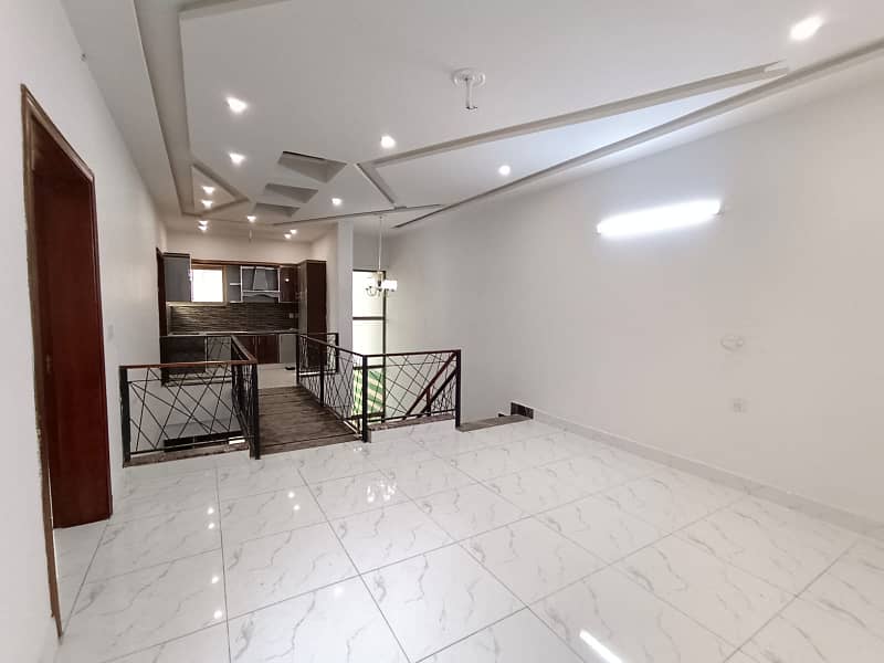 5 Marla Brand New Double Story House For Rent Eden Exective Society Boundary Wall Canal Road Faisalabad 1